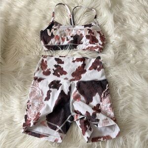 DarcSport RARE Cow Print Gym Sets SIZE: SMALL 🐮🎀